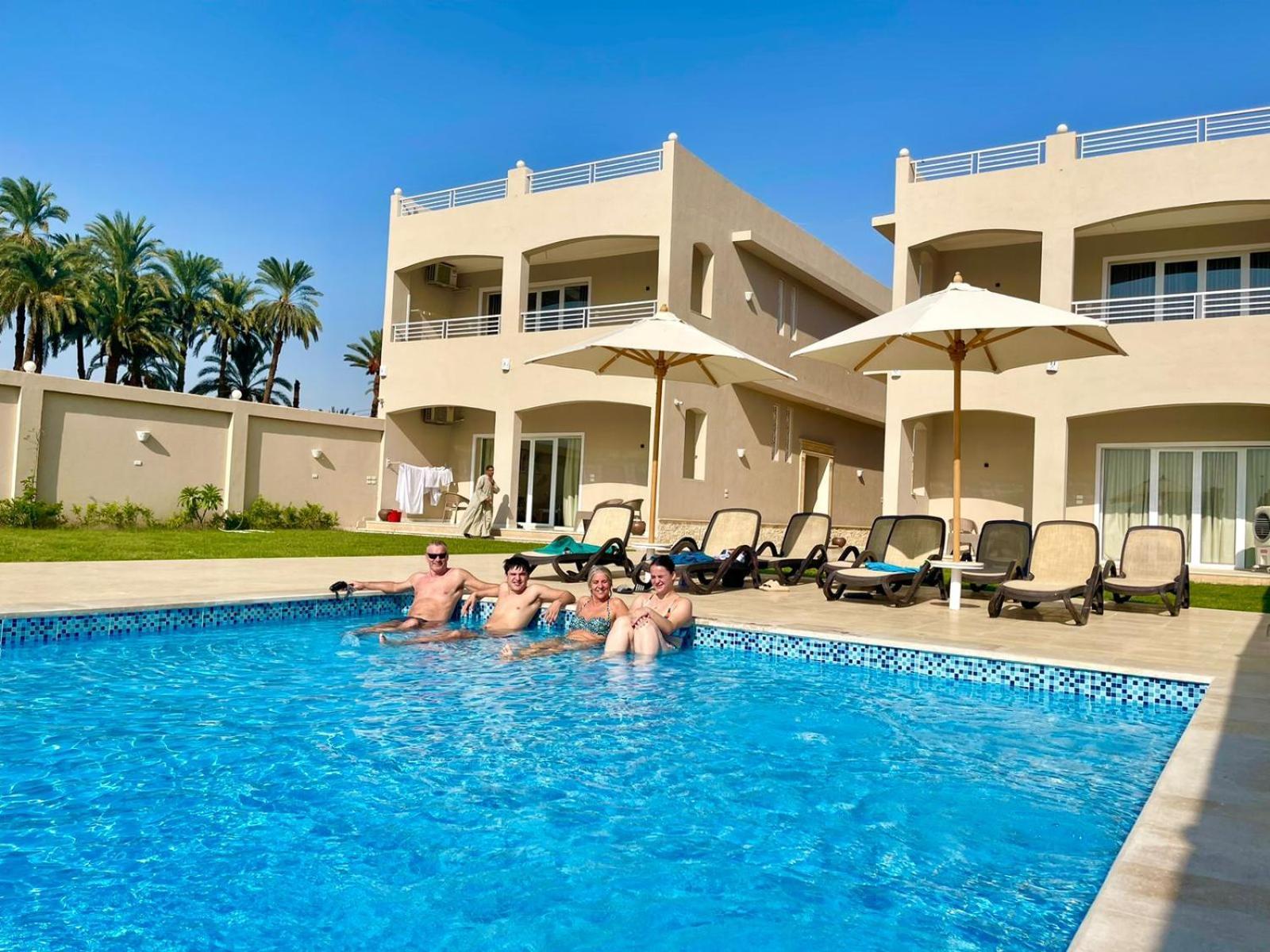 Royal Nile Villa - Nile View Apartment 1 Luxor Bagian luar foto